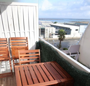 Studio belle vue, calme, balcon et parking